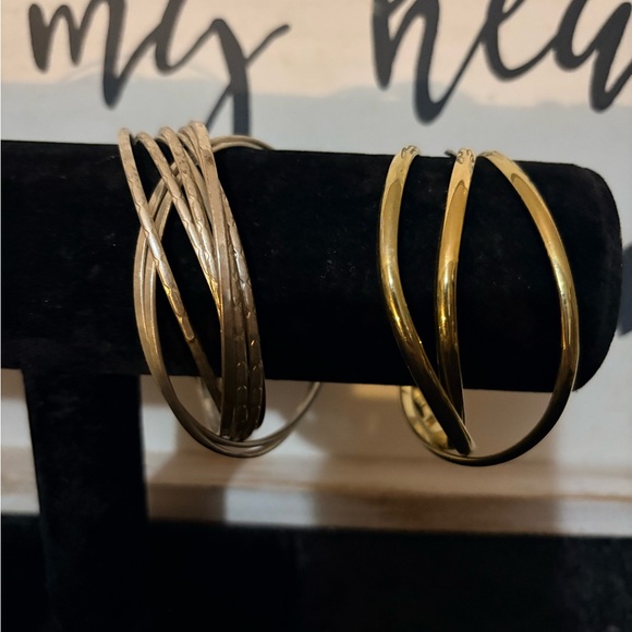 Chic Gold and Silver Bracelet Set - Picture 6 of 10